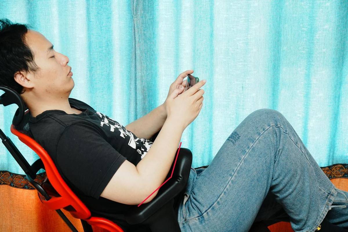 竞工学椅选购指南功能材质都拉满就是不一样瓦力棋牌买对不买贵？保友金豪雄鹰X9电(图25)